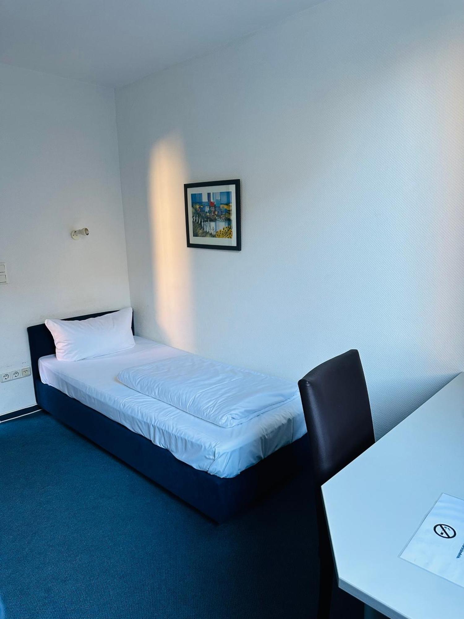 Badischer Hof Hotel Mannheim Exterior photo